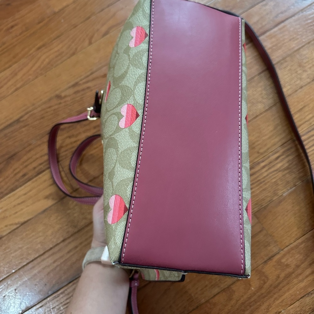 Coach Heart Mollie Tote Bag — excellent condition - Picture 9 of 10